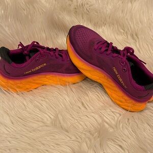 New Balance Fresh Foam X More v4 Running Shoes / Sneakers - Magenta Pop